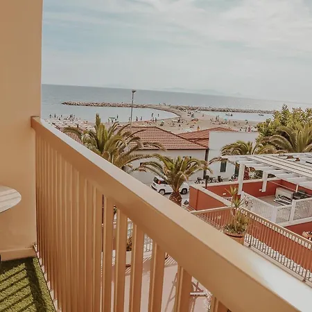 Lampada Di Aladino Hotel Follonica