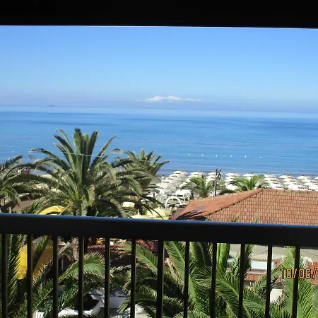 Lampada Di Aladino Hotel